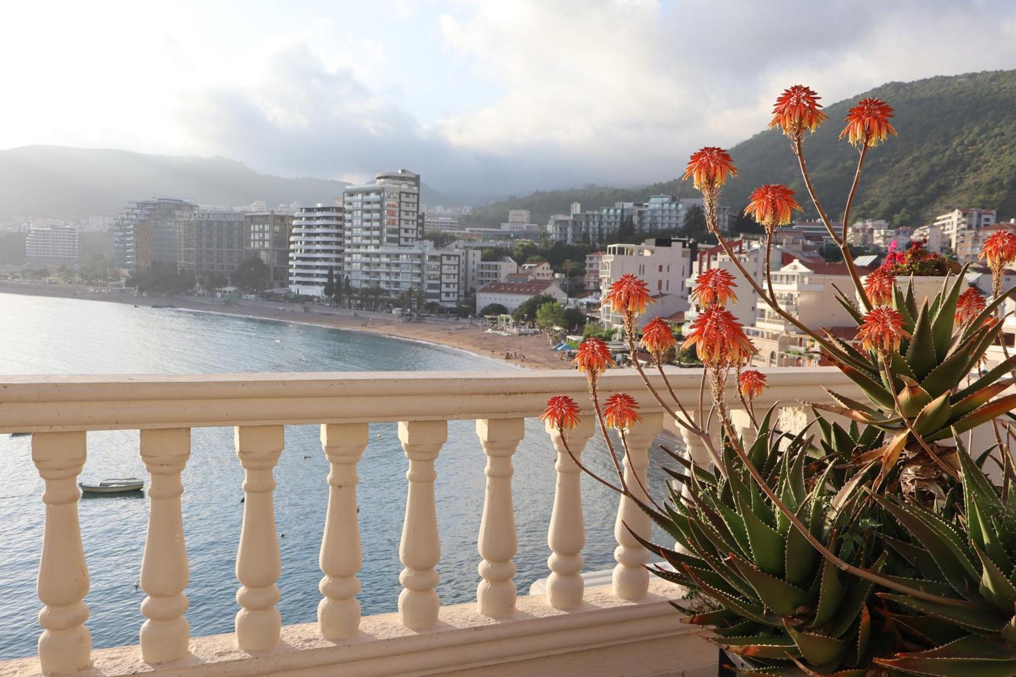 New Hotel Kuc By Marvel Budva Exterior photo